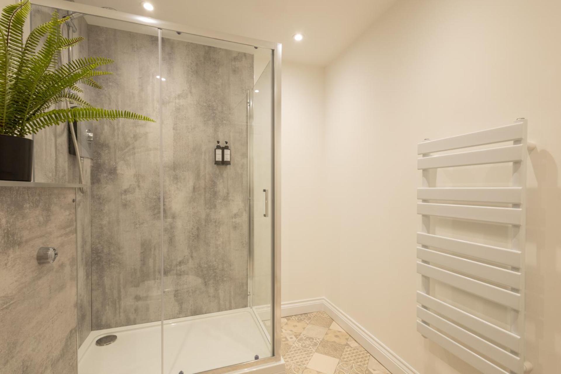 Apartment 1, King'S Court Скарборо Экстерьер фото